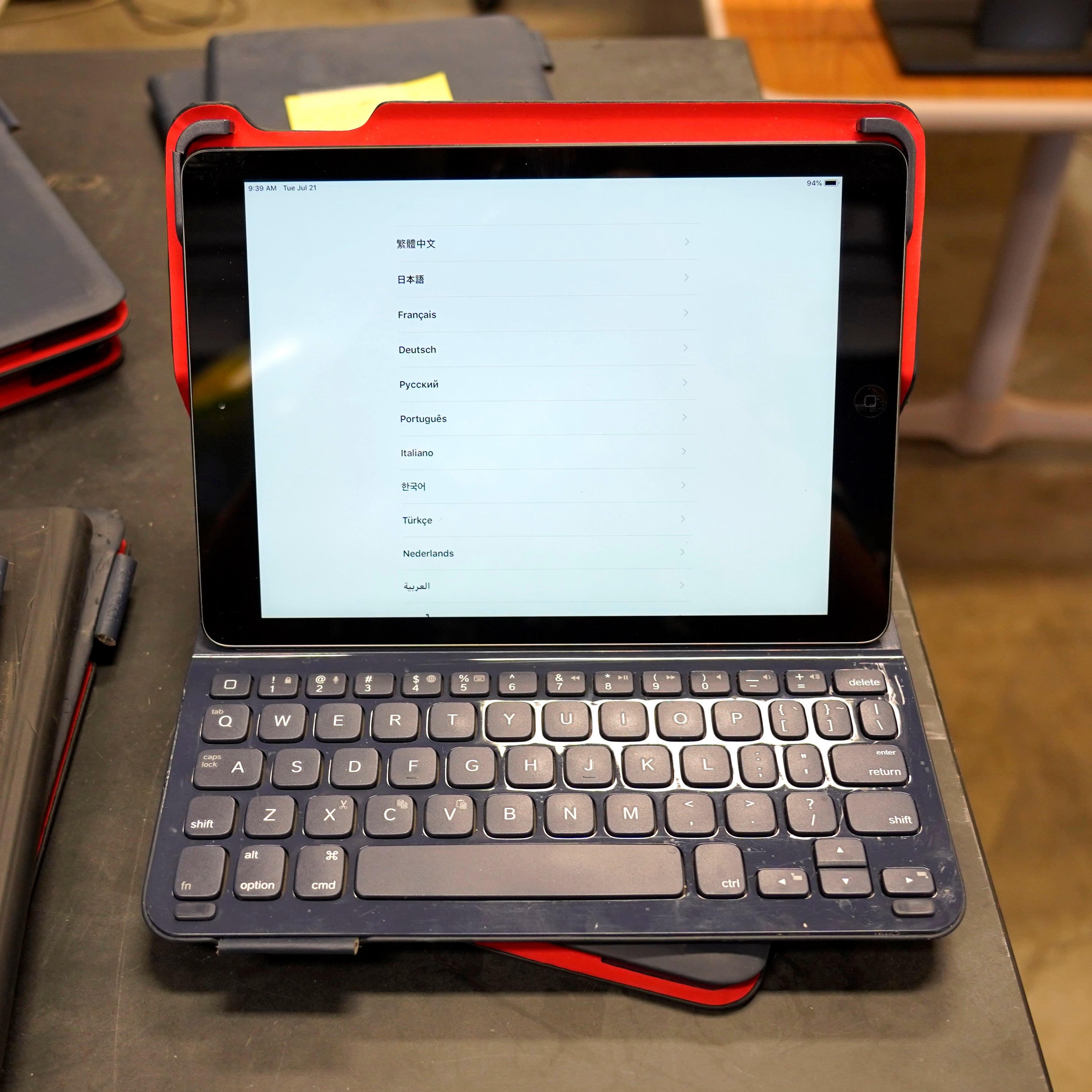 iPads with keyboards mean you can DormMaxx your space.